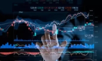 年内涨价80%！公募清仓咖啡下游公司 明星基金经理反向买入上游 什么情况？